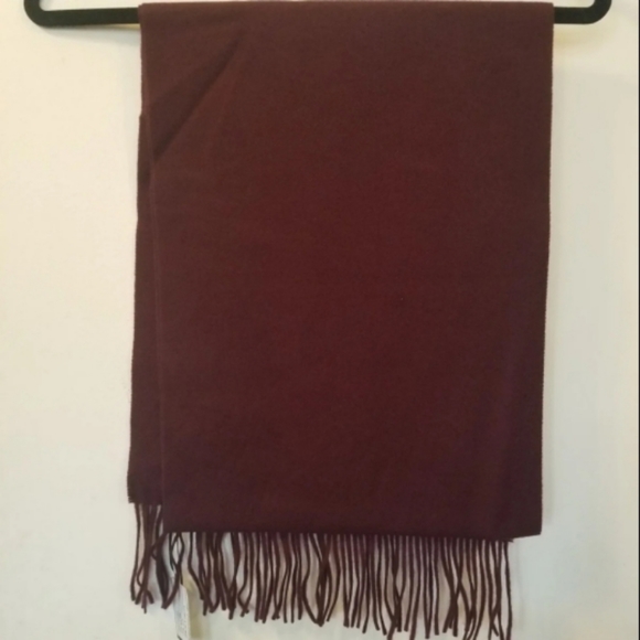 NWT Moschino Unisex Teddy Bear Scarf with fringe in Burgundy - Picture 3 of 6